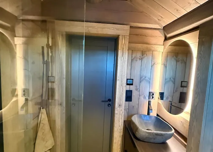 New Exclusive - Panoramic View With In-out, Kvitfjell Varden * Ringebu